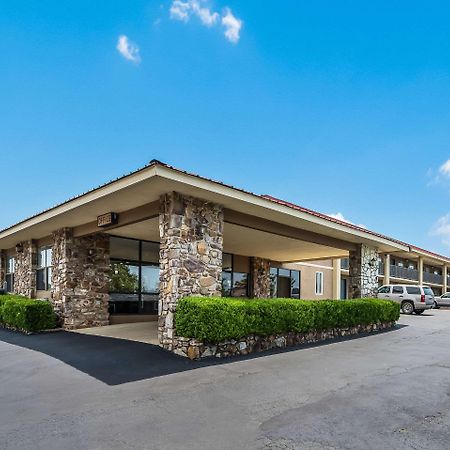 Quality Inn & Suites Hot Springs-Lake Hamilton Eksteriør billede