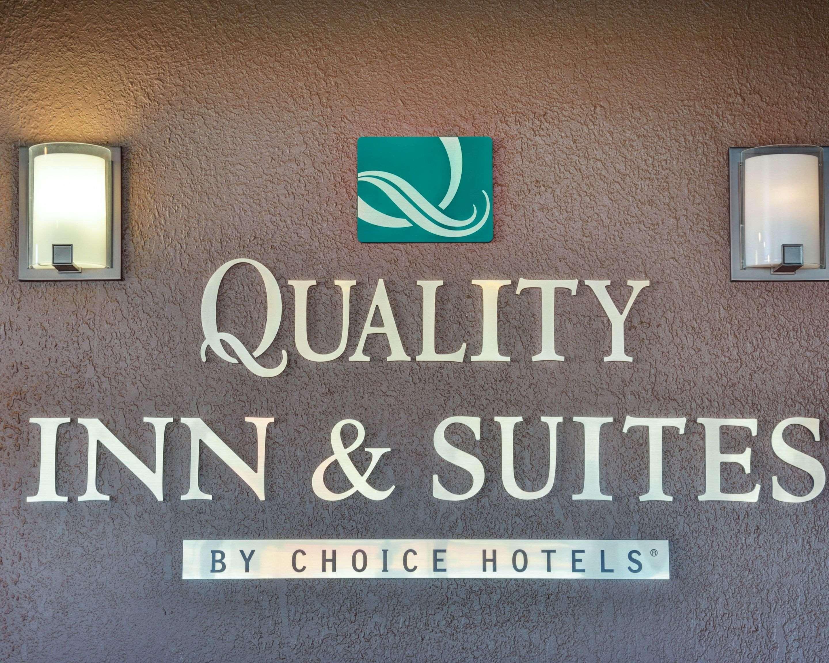 Quality Inn & Suites Hot Springs-Lake Hamilton Eksteriør billede
