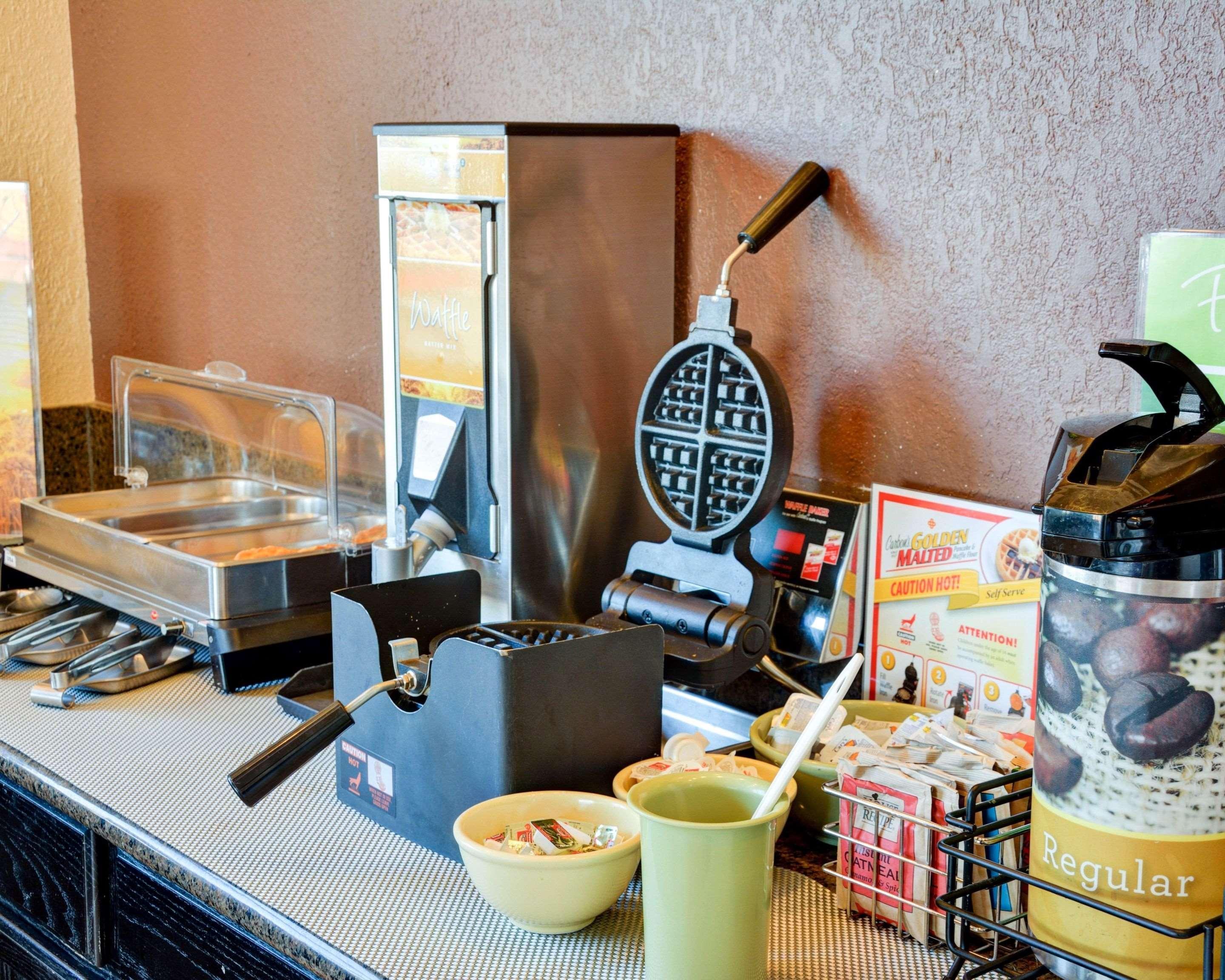 Quality Inn & Suites Hot Springs-Lake Hamilton Eksteriør billede