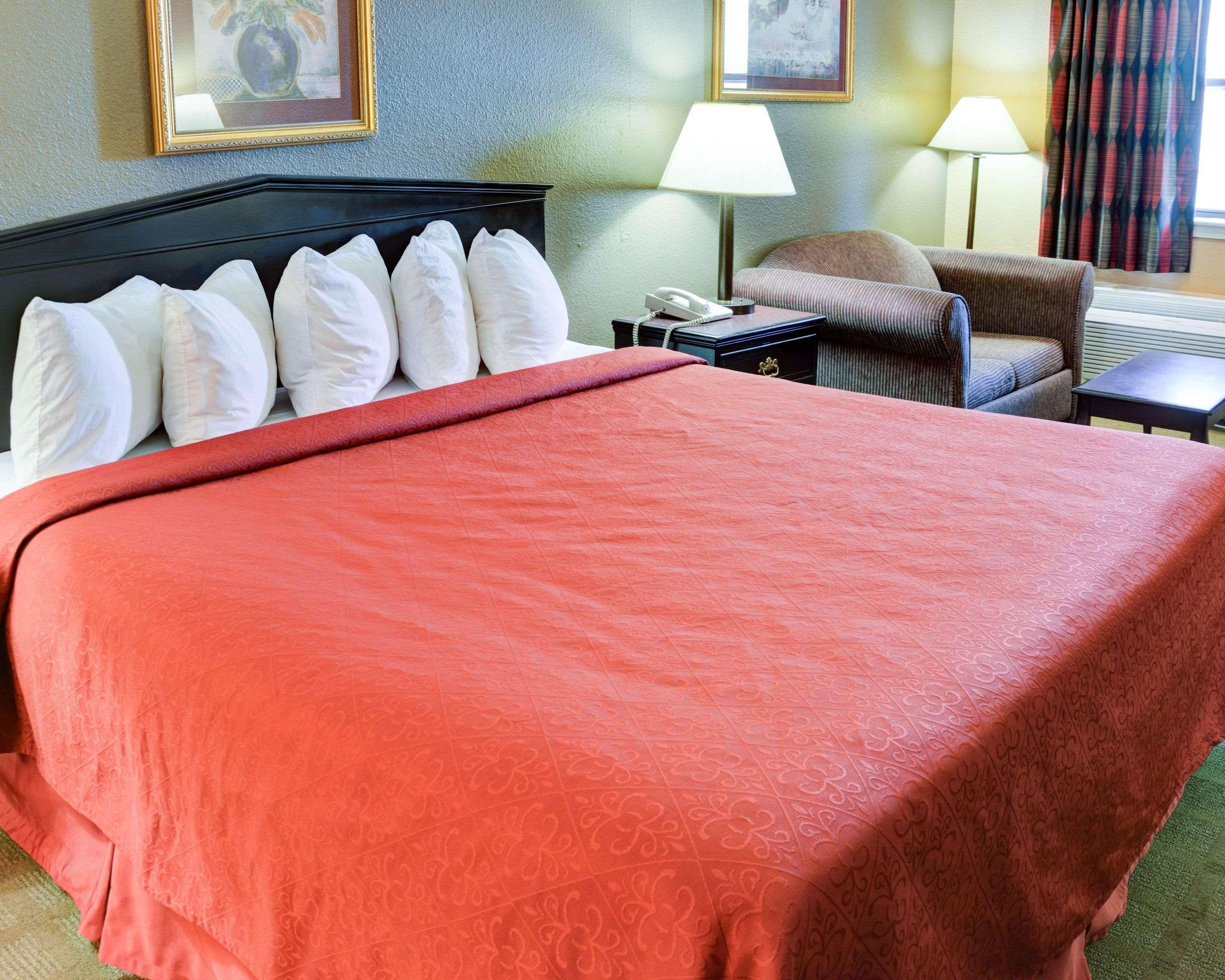Quality Inn & Suites Hot Springs-Lake Hamilton Eksteriør billede