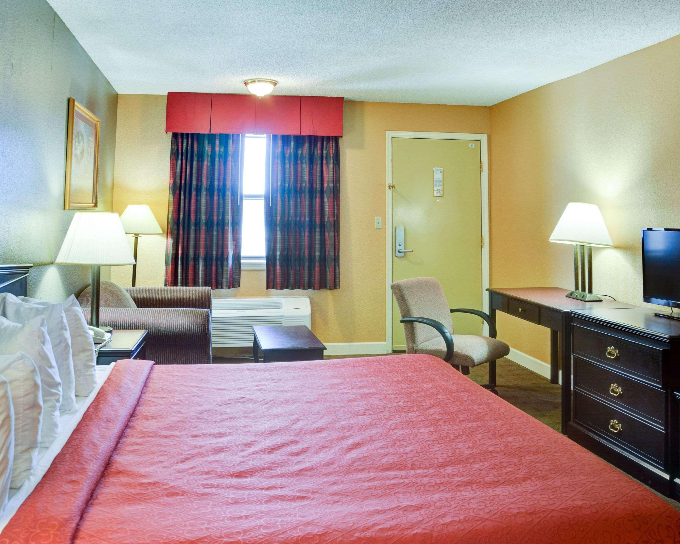 Quality Inn & Suites Hot Springs-Lake Hamilton Eksteriør billede