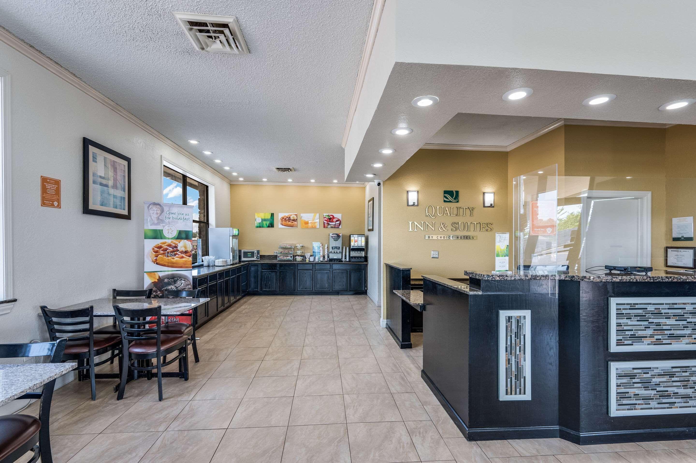 Quality Inn & Suites Hot Springs-Lake Hamilton Eksteriør billede