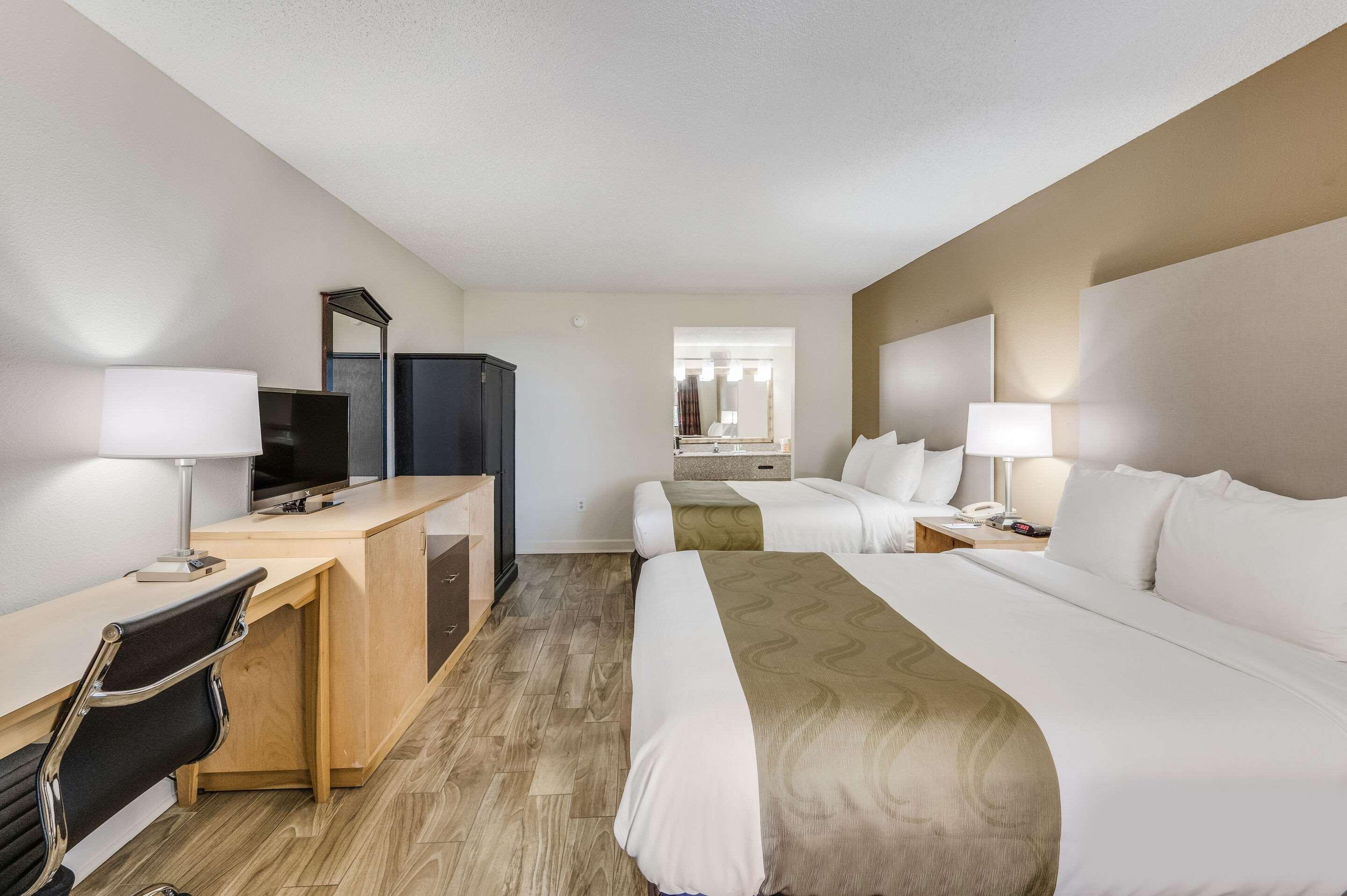 Quality Inn & Suites Hot Springs-Lake Hamilton Eksteriør billede