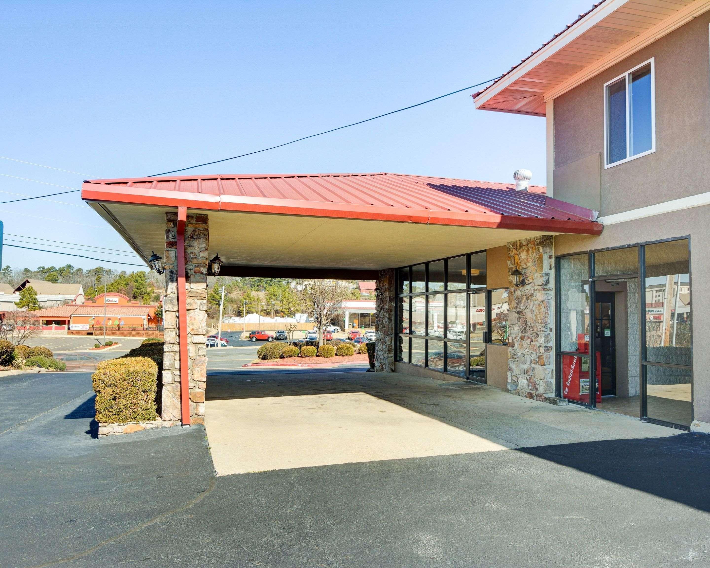 Quality Inn & Suites Hot Springs-Lake Hamilton Eksteriør billede
